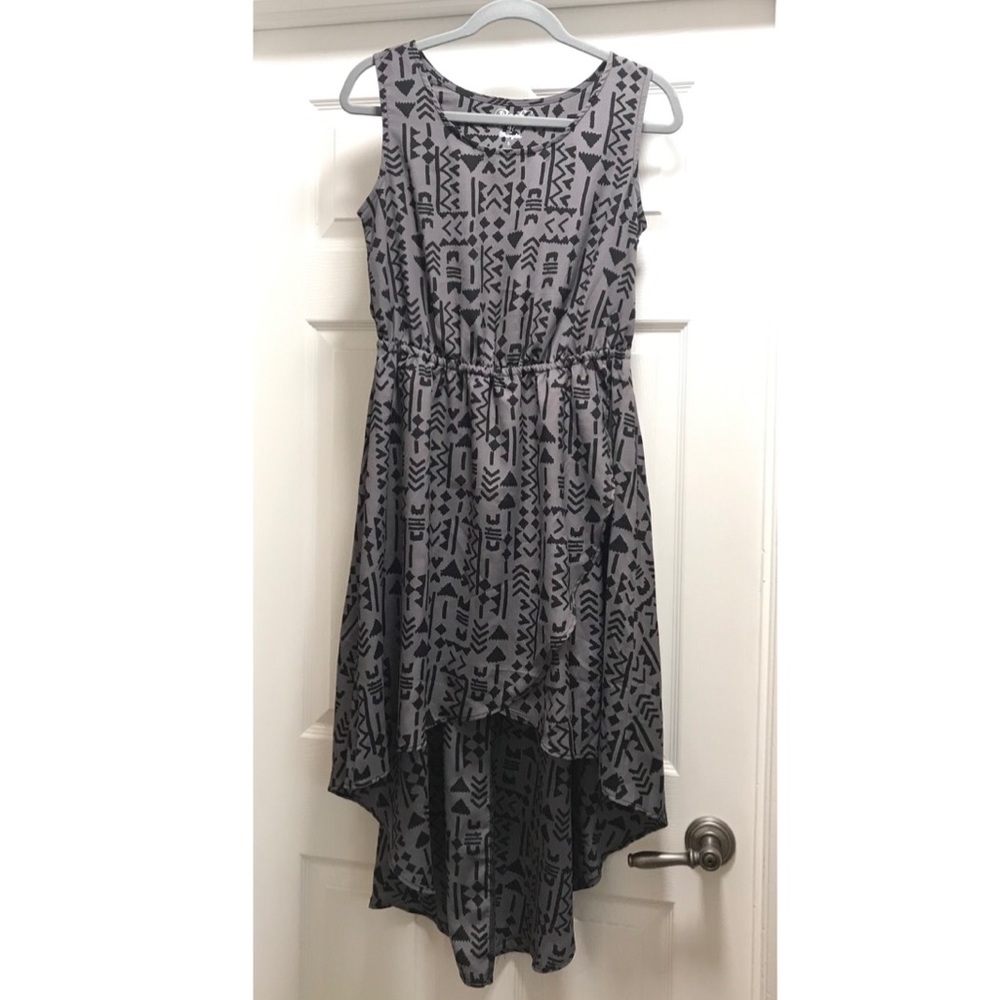 Wrangler dress size small